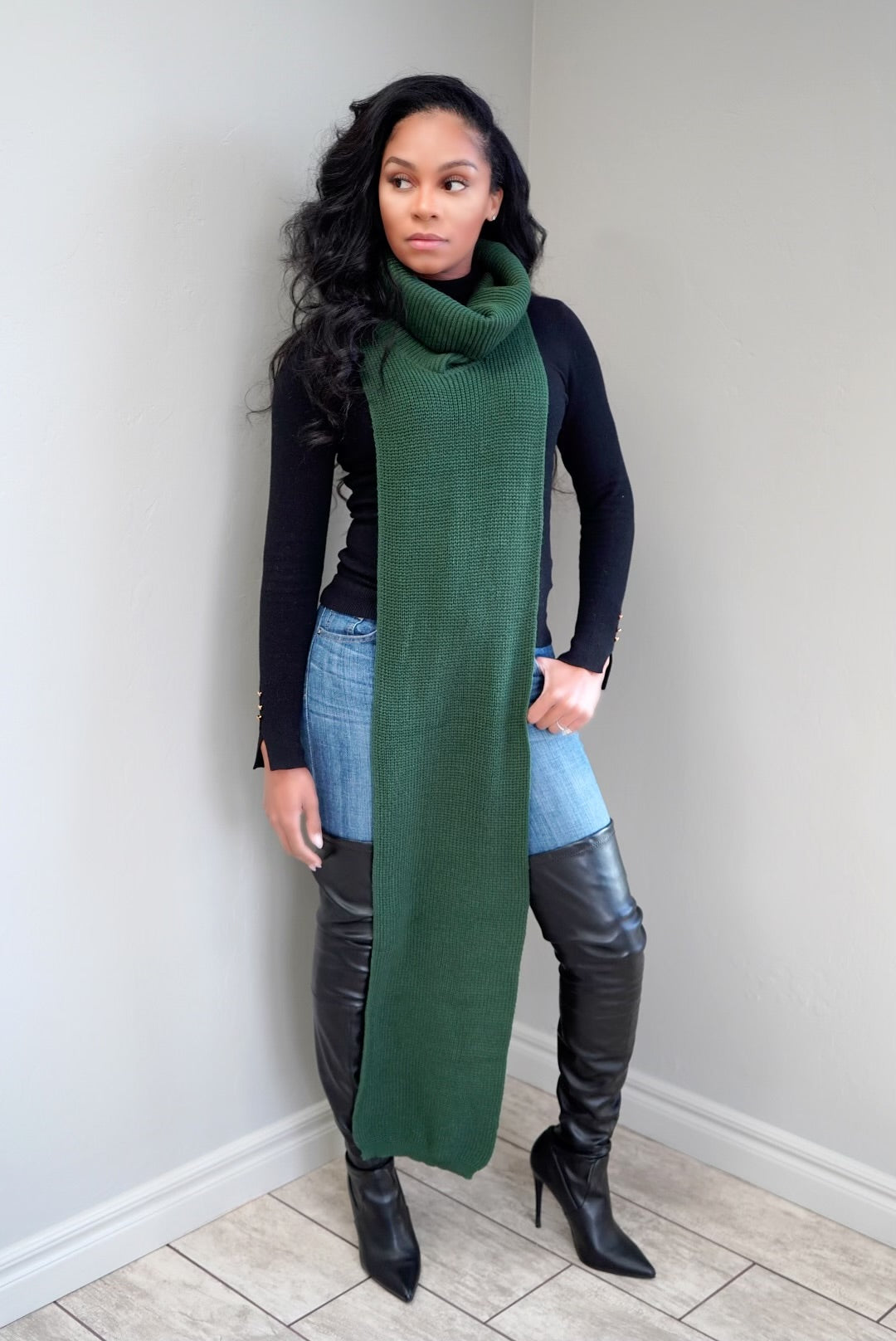 Knit Me Boo || Dark Green